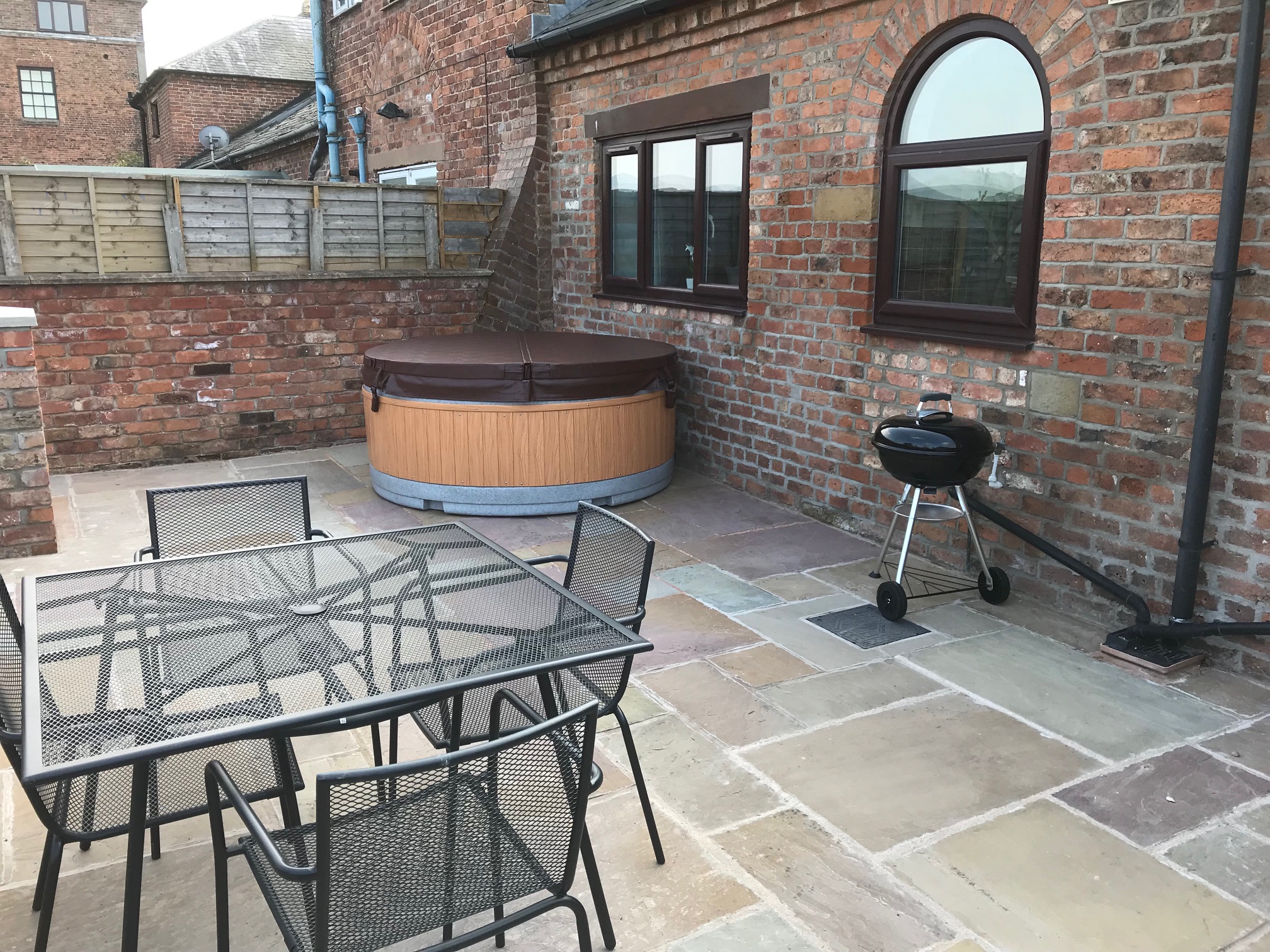 Clwyd Cottage Rear Patio