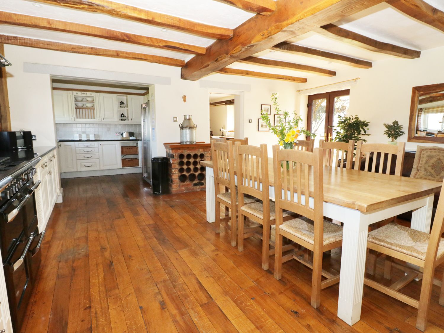 Home Farm Kitchen & Dining